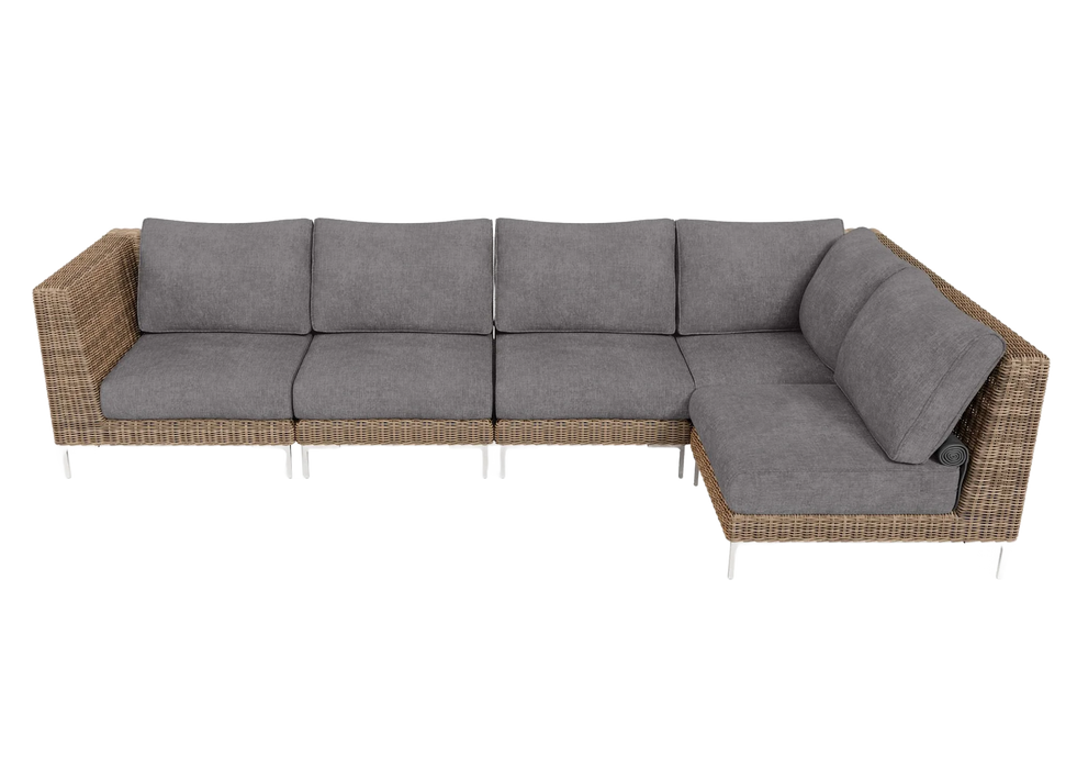 Brown Wicker Outdoor L Sectional - 5 Seat