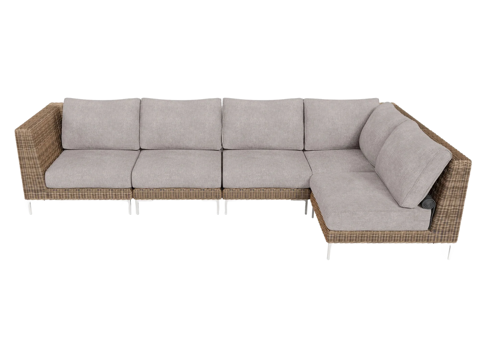 Brown Wicker Outdoor L Sectional - 5 Seat