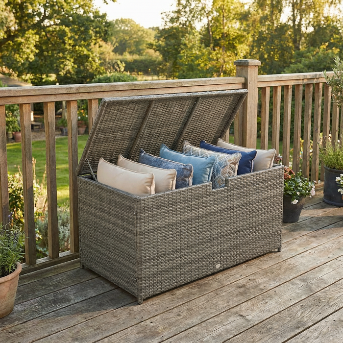 Outdoor Wicker Deck Box