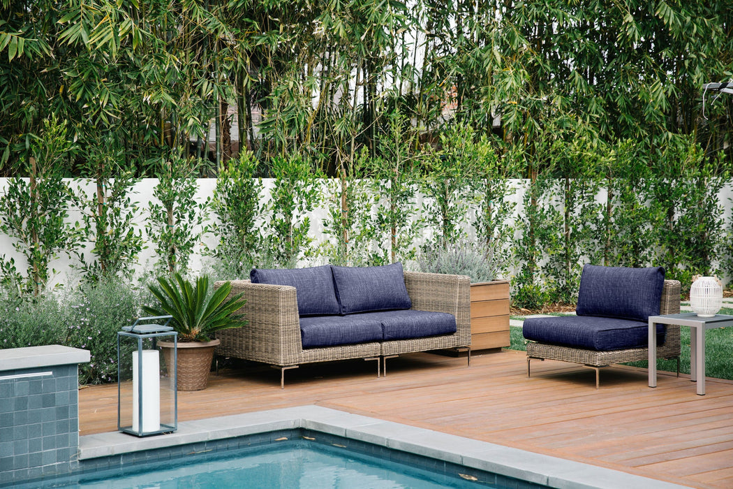 Brown Wicker Outdoor Sofa with Armchairs - 5 Seat