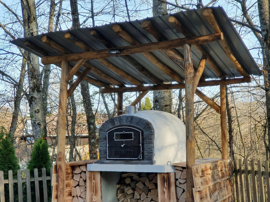 Ventura "Preto" Premium Pizza Oven
